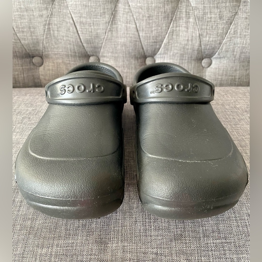 Crocs Bistro Clogs Size 8